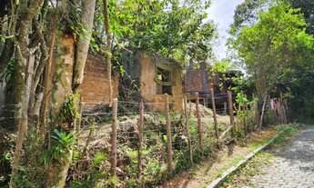 Imagem 2: Terreno à venda em Petrópolis-RJ, na Castelanea, com 927,96m² de área! Venha conferir!