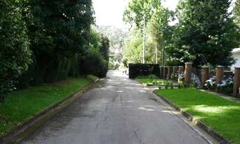 Imagem 7: CASA RESIDENCIAL em EMBU DAS ARTES - SP, EMBUEMA