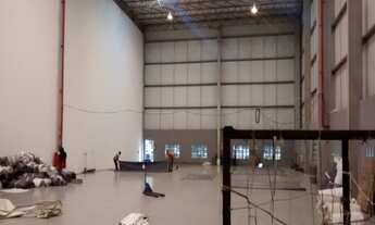 Imagem: GALPÃO em Embu - SP, PROXIMO A BR 116