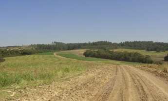 Imagem: FAZENDA RURAL em Tatuí - SP, Enxovia