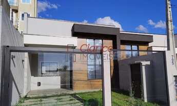 Imagem 2: Casa térrea a venda no bairro Monte Líbano em São José dos Pinhais, Casa com 3 dormitórios