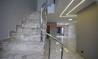 Imagem 5: Lindo Sobrado de 3 Quartos na Cidade Jardim - São José dos Pinhais-PR, Próximo ao Centro!