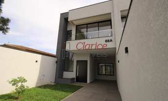 Imagem 3: Lindo Sobrado de 3 Quartos na Cidade Jardim - São José dos Pinhais-PR, Próximo ao Centro!