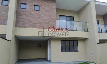 Imagem 4: Sobrado em condominio fechado com quintal individual