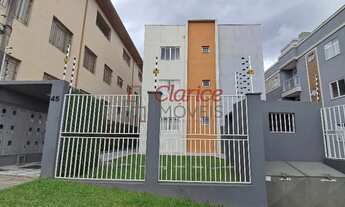 Imagem: 3 dormitórios, 1 banheiros, 1 vaga na garagem