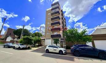 Imagem 3: Cobertura duplex com mais de 200m2, mobiliada e com 3 vagas no centro de São José dos Pinh