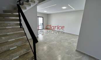 Imagem 4: 3 dormitórios, 1 suítes, 2 vagas na garagem, 145M² de Área Construída, 145M² de Área Total