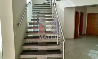 Imagem 2: Sobrado RESIDENCIAL em SÃO PAULO - SP, BOSQUE DA SAÚDE