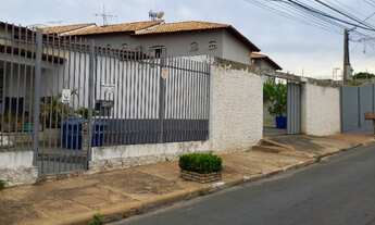 Imagem: 3 dormitórios, 2 suíte, 4 banheiro, 6