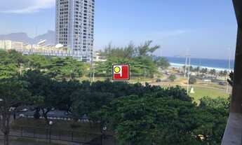 Imagem 2: Vendo 4Q(1Ste), vista mar, lagoa e montanha, Praia da Barra, nascente, 1.780.000,00, ônibu