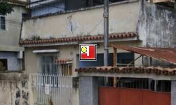 Imagem 4: Vendo casa em Olaria, ótima rua, excelente ponto, preço baixinho, 210m² de terreno e 117m²