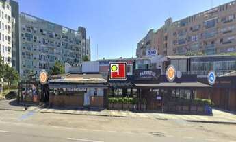 Imagem 7: Vendo ou alugo loja no Ocean Mall, na Av Lucio Costa 8000, Barra da Tijuca, com girau e co