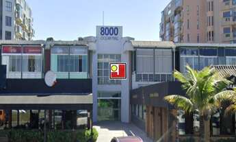 Imagem 2: Vendo loja 130m² na praia, Av Lucio Costa 8.000, Ocean Mall, segurança, porteiro 24 horas