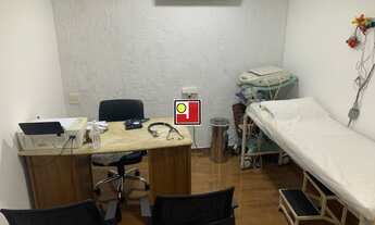 Imagem 7: Vendo Loja com apartamento, na Praia da Barra, 60m², apenas R$299.000,00, montada, pronta