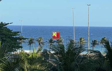 Imagem 2: Vendo 3Q(1S), frontal mar, 110m², sol nascente, andar médio, indevassável, churrasqueira