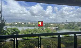 Imagem 4: Vendo 2Q, suíte, indevassável, na praia, cozinha grande, área serviço, 2 vagas, ônibus, cl