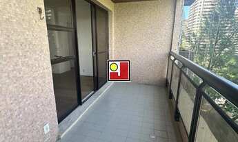 Imagem 5: Vendo 2Q, suíte, indevassável, na praia, cozinha grande, área serviço, 2 vagas, ônibus, cl