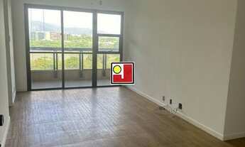 Imagem 6: Vendo 2Q, suíte, indevassável, na praia, cozinha grande, área serviço, 2 vagas, ônibus, cl