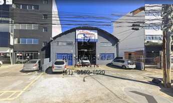 Imagem: Depósito comercial para locação em Porto