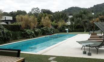 Imagem: Mansão de Luxo em Condomínio Chácara