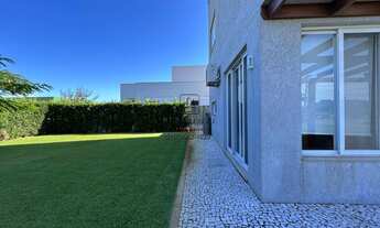 Imagem 5: Casa de luxo em condomínio à venda em Capão da Canoa-RS, com 4 quartos, 4 suítes e 210m² d