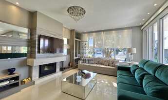 Imagem 7: Casa de luxo em condomínio à venda em Capão da Canoa-RS, com 4 quartos, 4 suítes e 210m² d