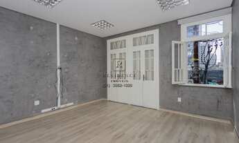 Imagem 3: Casa comercial para locação na Auxiliadora, Porto Alegre-RS: 8 salas, 3 banheiros, 195,00