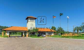 Imagem: Casa de luxo em condomínio no Belém Novo