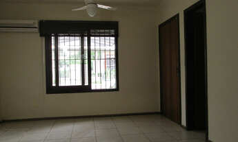 Imagem 5: Sobrado a venda na Rua Pedro de Lima Hornes Bairro Alto Petrópolis, com 2 dormitórios, l