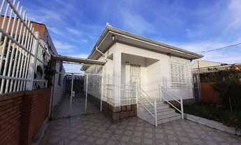 Imagem: Dimensão Imóveis vende ÓTIMA Casa no