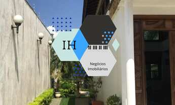 Imagem 4: Residência de alto padrão em Interlagos com 03 suítes com closet