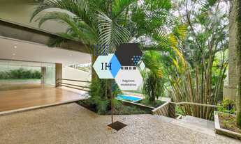 Imagem 3: Casa à venda de 900m2 no Morumbi com 5 Suítes, 08 vagas e Piscina Privativa