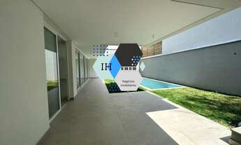 Imagem 2: Maravilhosa casa em condomínio à venda no Campo Belo, São Paulo-SP: 4 quartos, 4 suítes, 6