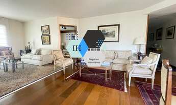 Imagem: Amplo apartamento à Venda em Moema de 320m2