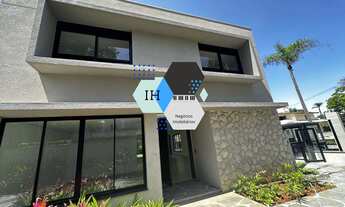 Imagem: Casa de alto padrão à venda em condomínio