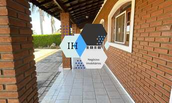 Imagem 6: 3 dormitórios, 1 suítes, 4 vagas na garagem, 250M² de Área Construída