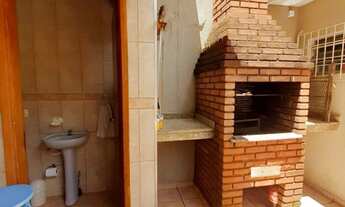 Imagem 3: Casa assobradada com excelente localização, estuda permuta de menor valor!