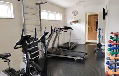 Imagem 2: Apartamento com excelente localização, andar alto, varanda Gourmet