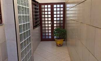 Imagem 4: Lindo Sobrado de 200m2 a 500 metros do metrô Jd. SP!