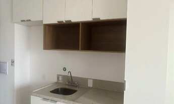 Imagem: Studio com sacada a apenas 5 minutos a pé