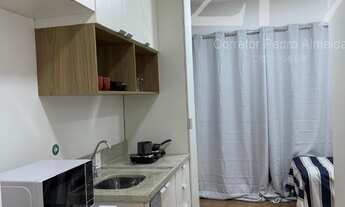 Imagem: Studio com sacada a apenas 5 minutos a pé