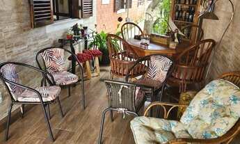 Imagem 7: Casa térrea de alto padrão no Tremembé, Jd Floresta, com piscina e um excelente quintal