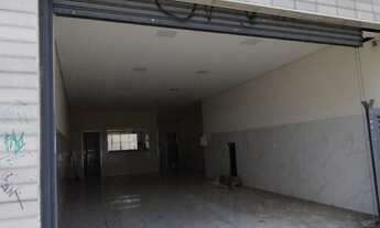 Imagem: Loja para alugar na Julio Buono