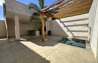 Imagem 2: Venda Casa Jockey- Vicente Pires, Brasília-DF: 3 Quartos, 1 Suíte, 2 Salas, 2 Vagas, 400m²