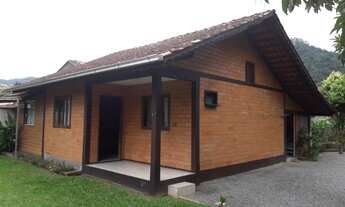 Imagem: 2 dormitórios, 1 banheiros, 1 vaga na garagem