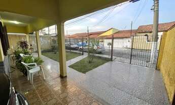Imagem 2: Casa à venda em Resende-RJ, bairro Morada da Colina: 3 quartos, 1 suíte, 2 salas, 3 banhei