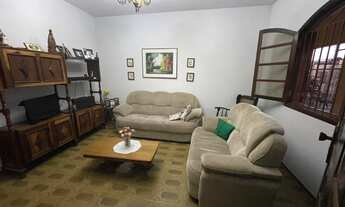 Imagem 4: Casa à venda em Resende-RJ, bairro Morada da Colina: 3 quartos, 1 suíte, 2 salas, 3 banhei