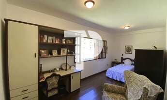 Imagem 6: Imperdível casa à venda em Itatiaia-RJ, Alto Penedo, com 6 quartos, 3 salas, 2 banheiros e