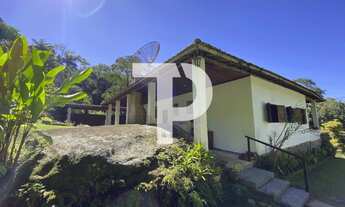 Imagem 2: Casa à venda em Itatiaia-RJ, Alto Penedo: 7 quartos, 1 suíte, 4 salas, 4 banheiros, 3 vaga