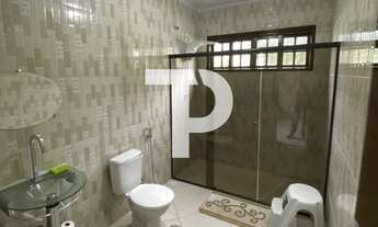 Imagem 7: Casa à venda em Itatiaia-RJ: 3 quartos, 1 suíte, 2 salas, 3 banheiros, 6 vagas, 132,56 m²